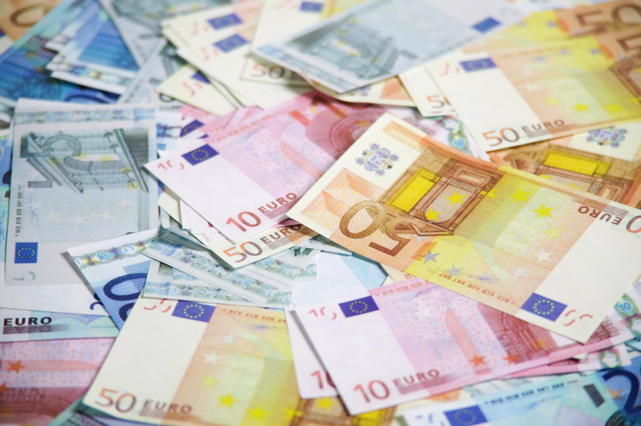 2000 Us Dollar In Euro 2000 Us Dollar In Euro